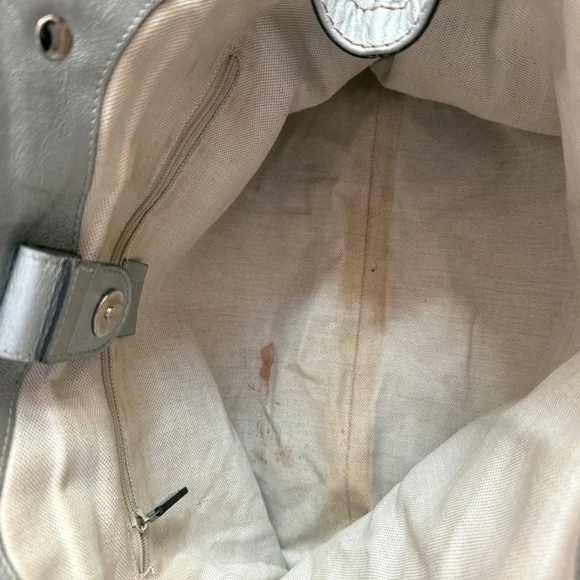 Gucci Silver Monogram Shoulder Bag - Picture 7 of 7